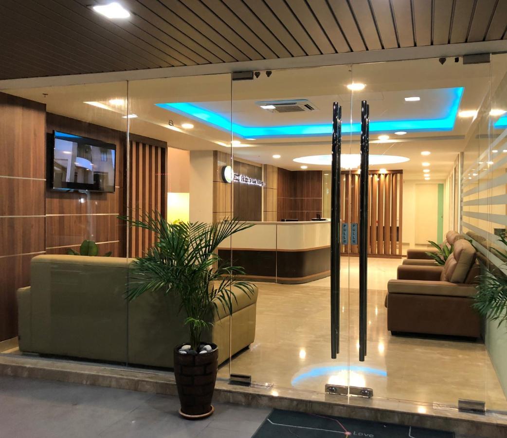 Xpeed Holiday Otel Kuala Lumpur Dış mekan fotoğraf